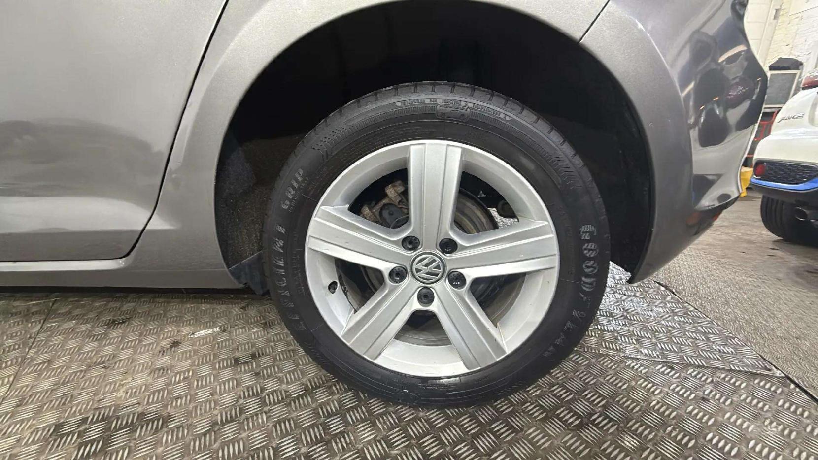 Volkswagen Golf 1.6 TDI BlueMotion Tech Match Hatchback 5dr Diesel Manual Euro 6 (s/s) (110 ps)