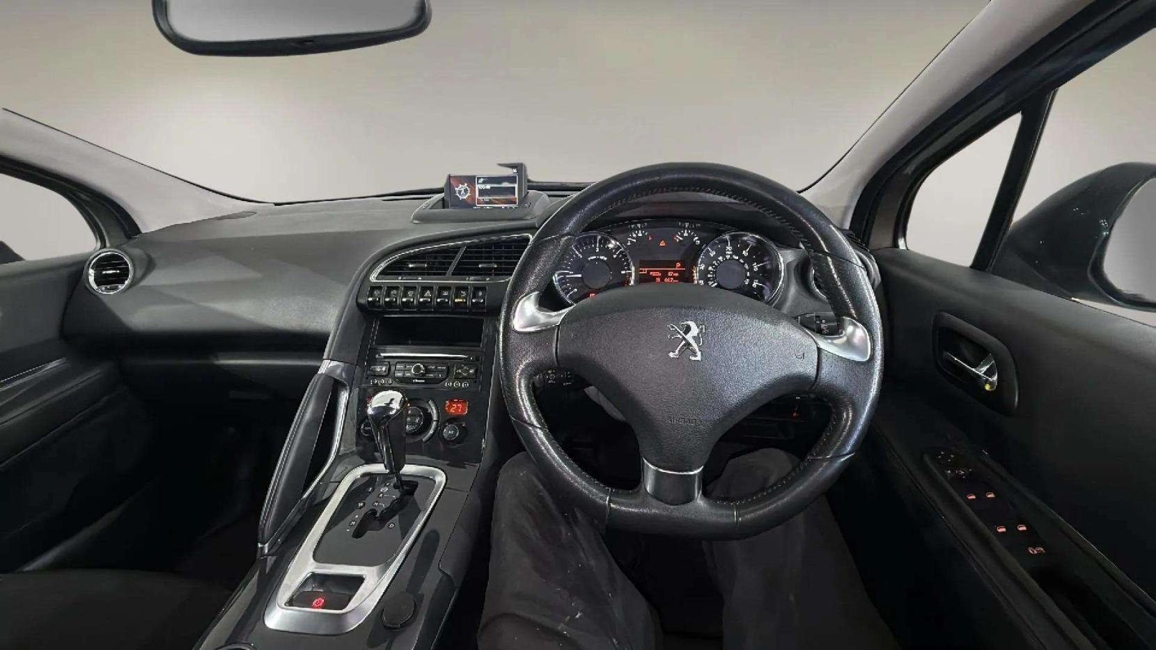 Peugeot 3008 2.0 HDi Allure SUV 5dr Diesel Auto Euro 5 (163 ps)