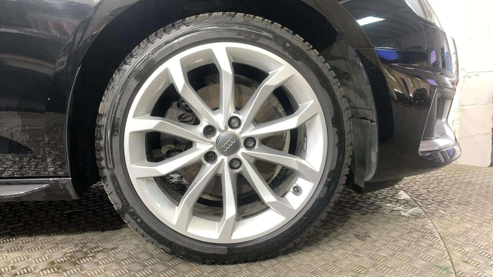 Audi A4 2.0 TFSI 35 Sport Saloon 4dr Petrol Manual Euro 6 (s/s) (150 ps)