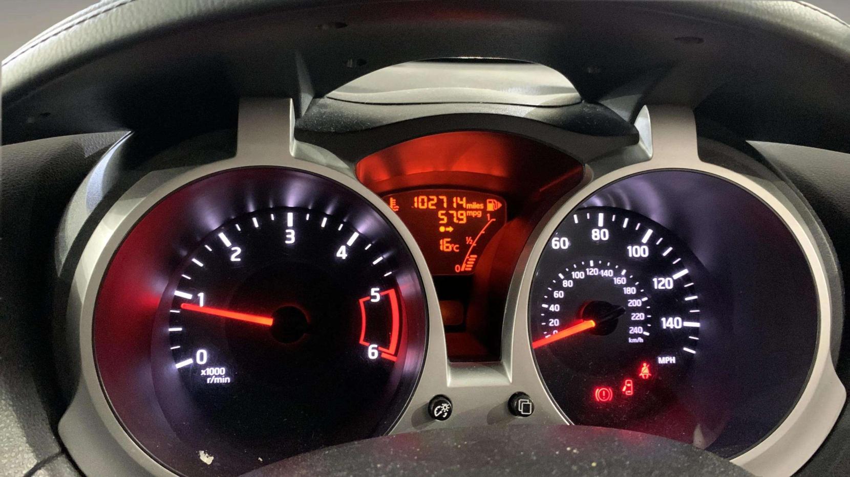 Nissan Juke 1.5 dCi N-Connecta SUV 5dr Diesel Manual Euro 6 (s/s) (110 ps)