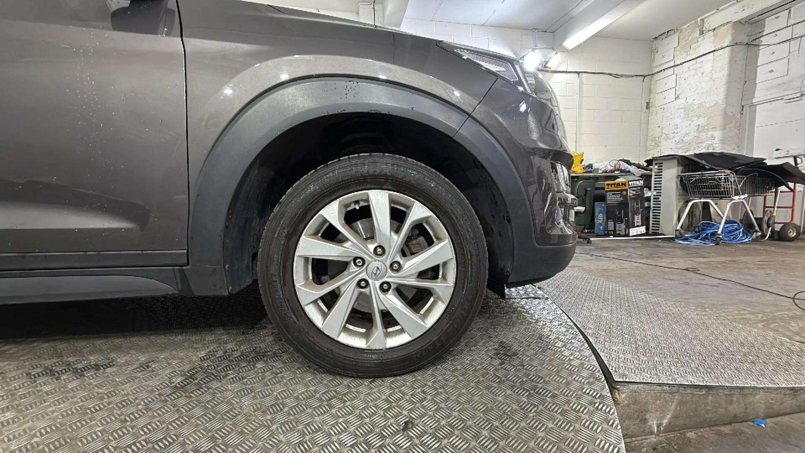 Hyundai TUCSON 1.6 GDi SE Nav SUV 5dr Petrol Manual Euro 6 (s/s) (132 ps)
