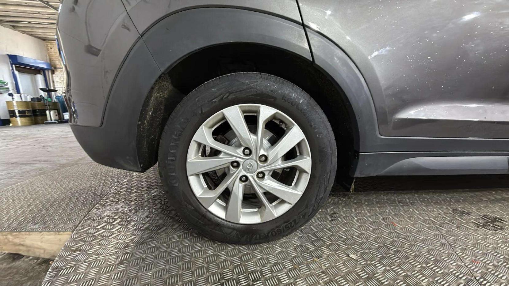 Hyundai TUCSON 1.6 GDi SE Nav SUV 5dr Petrol Manual Euro 6 (s/s) (132 ps)
