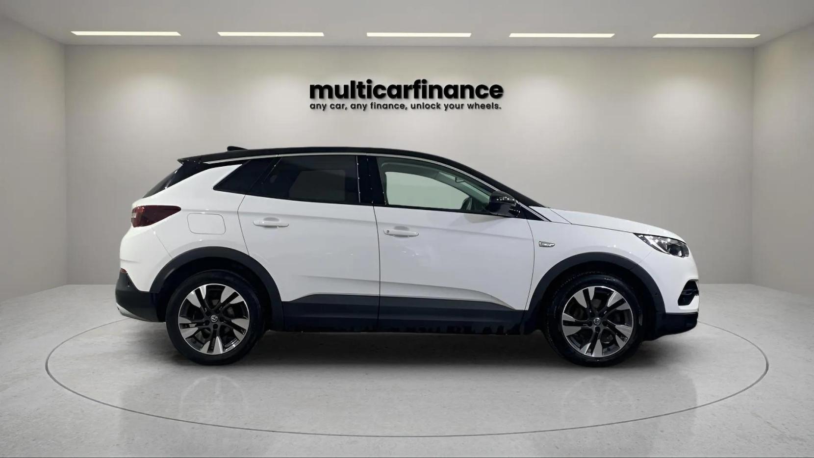 Vauxhall Grandland X 1.2 Turbo Sport Nav SUV 5dr Petrol Manual Euro 6 (s/s) (130 ps)