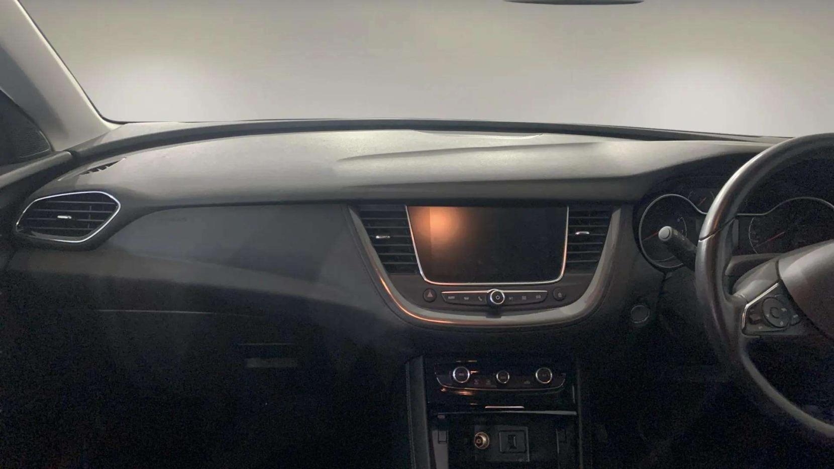Vauxhall Grandland X 1.2 Turbo Sport Nav SUV 5dr Petrol Manual Euro 6 (s/s) (130 ps)