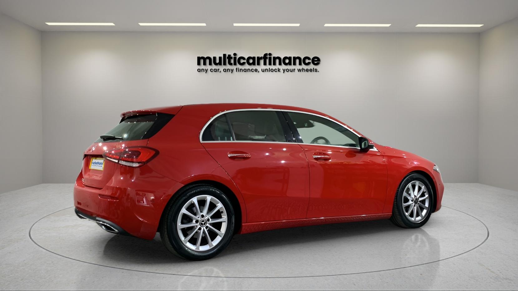 Mercedes-Benz A Class 1.5 A180d Sport (Premium) Hatchback 5dr Diesel 7G-DCT Euro 6 (s/s) (116 ps)