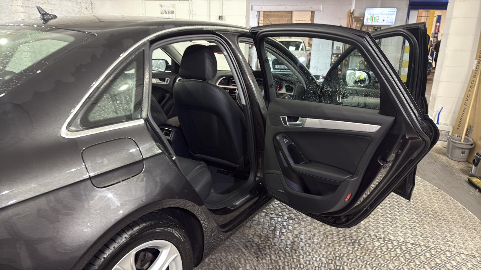 Audi A4 2.0 TDI ultra SE Technik Saloon 4dr Diesel Manual Euro 6 (s/s) (163 ps)