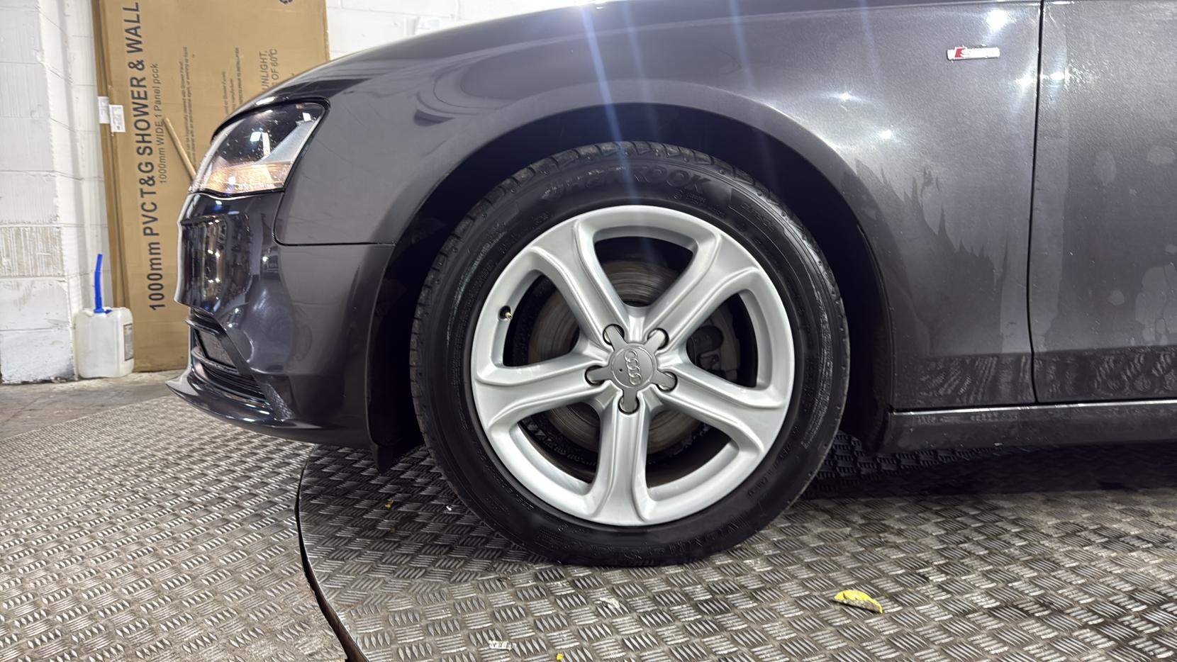 Audi A4 2.0 TDI ultra SE Technik Saloon 4dr Diesel Manual Euro 6 (s/s) (163 ps)