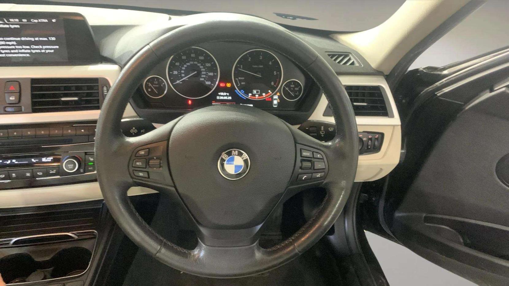BMW 3 Series 2.0 320d ED Plus Saloon 4dr Diesel Manual Euro 6 (s/s) (163 ps)
