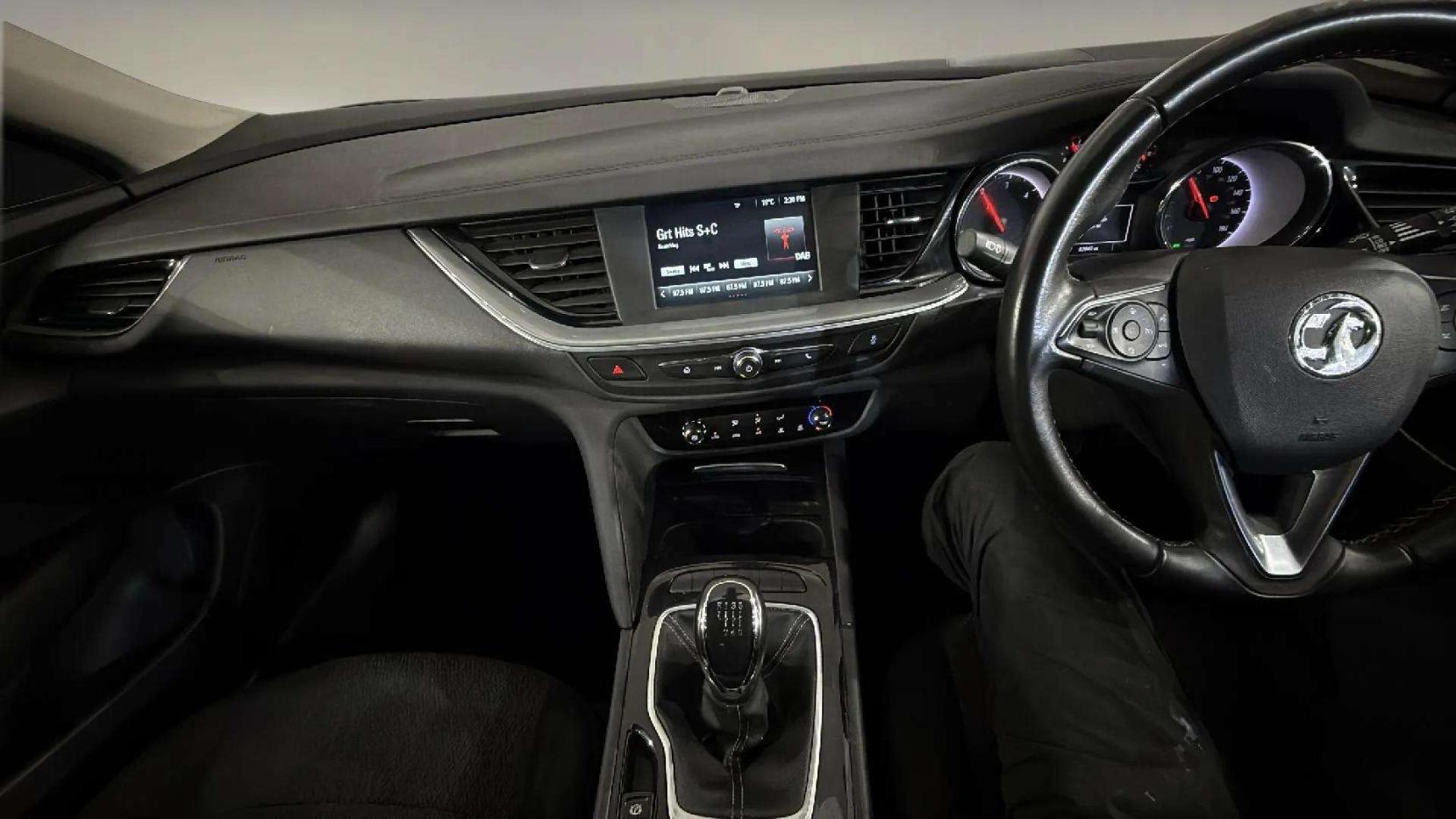 Vauxhall Insignia 1.6 Turbo D ecoTEC Design Nav Grand Sport 5dr Diesel Manual Euro 6 (s/s) (110 ps)