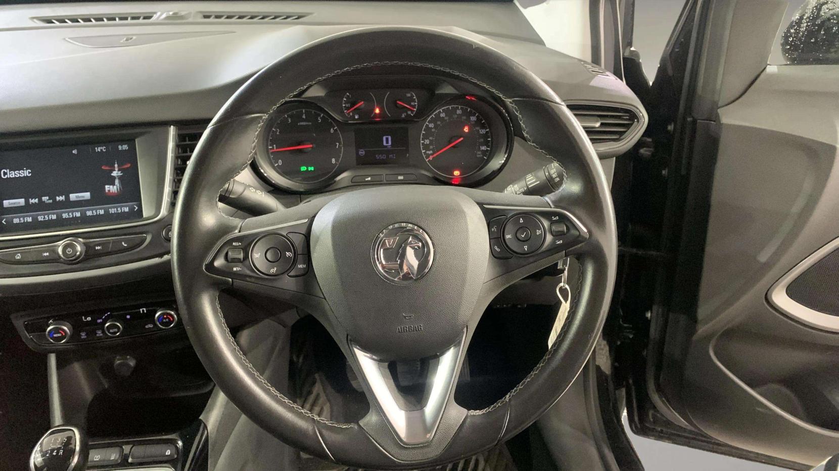 Vauxhall Crossland X 1.2 SE SUV 5dr Petrol Manual Euro 6 (83 ps)