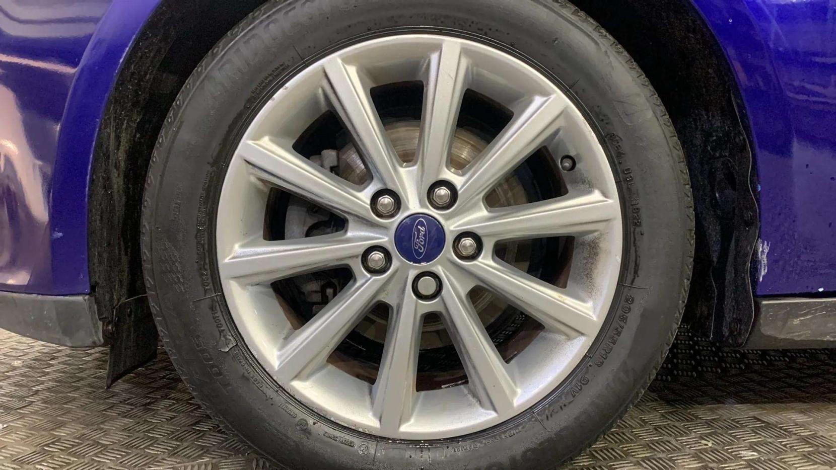 Ford Focus 1.0T EcoBoost Titanium Hatchback 5dr Petrol Auto Euro 6 (s/s) (125 ps)