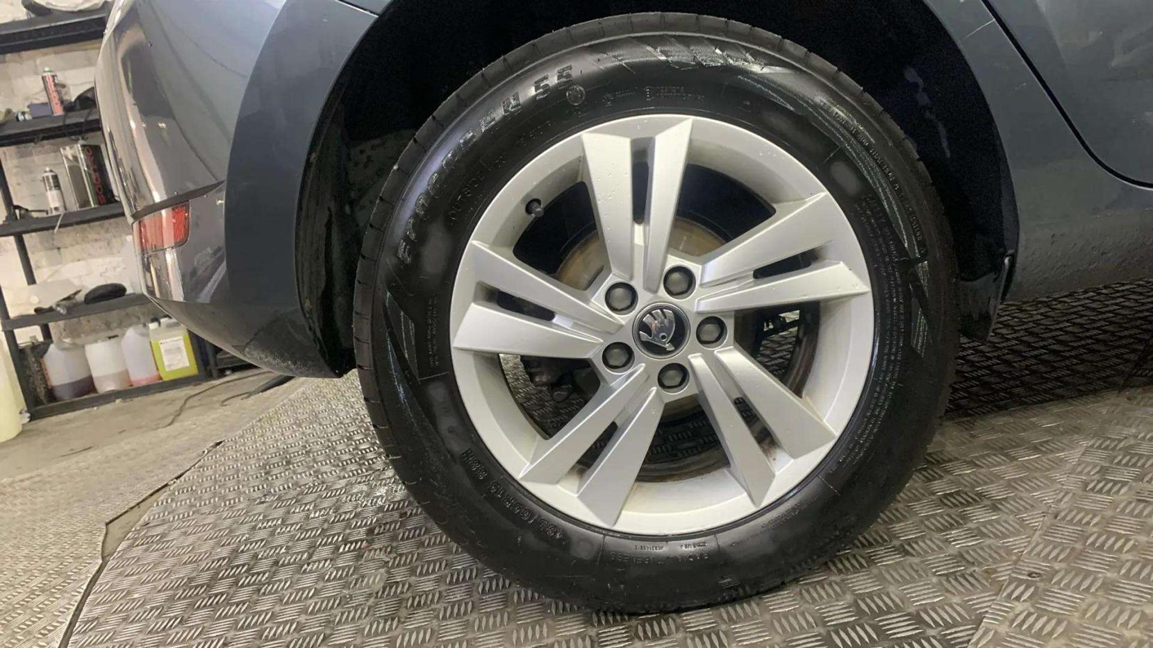 Skoda Fabia 1.0 TSI SE Hatchback 5dr Petrol Manual Euro 6 (s/s) (95 ps)