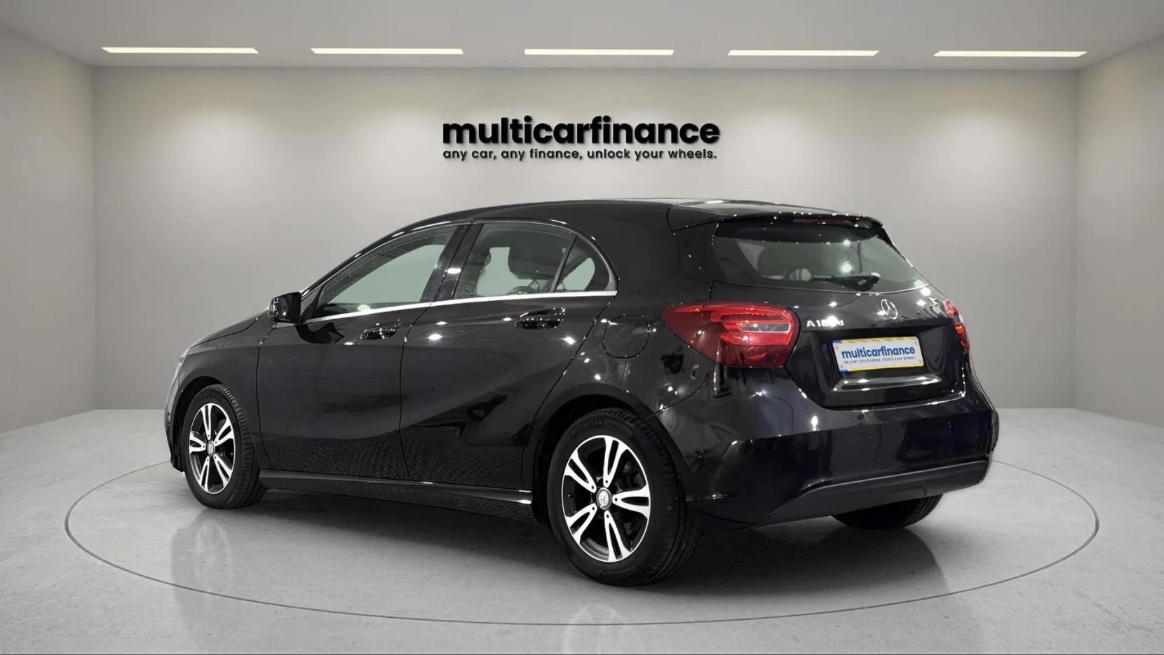 Mercedes-Benz A Class 1.5 A180d SE (Executive) Hatchback 5dr Diesel Manual Euro 6 (s/s) (109 ps)