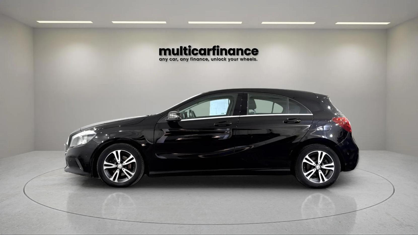 Mercedes-Benz A Class 1.5 A180d SE (Executive) Hatchback 5dr Diesel Manual Euro 6 (s/s) (109 ps)