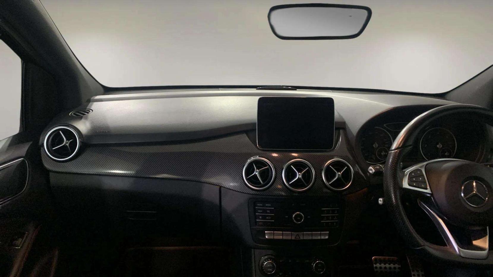Mercedes-Benz B Class 1.5 B180d AMG Line (Executive) MPV 5dr Diesel 7G-DCT Euro 6 (s/s) (109 ps)