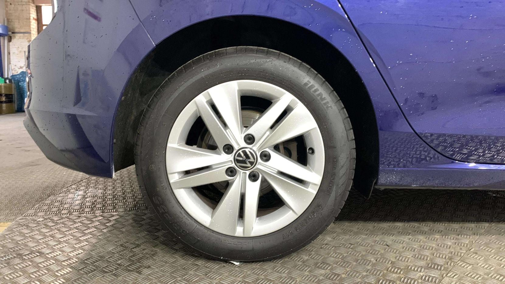 Volkswagen Golf 1.5 TSI Life Hatchback 5dr Petrol Manual Euro 6 (s/s) (150 ps)