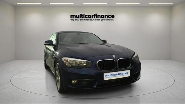 BMW 1 Series 1.5 118i GPF SE Hatchback 5dr Petrol Manual Euro 6 (s/s) (136 ps)