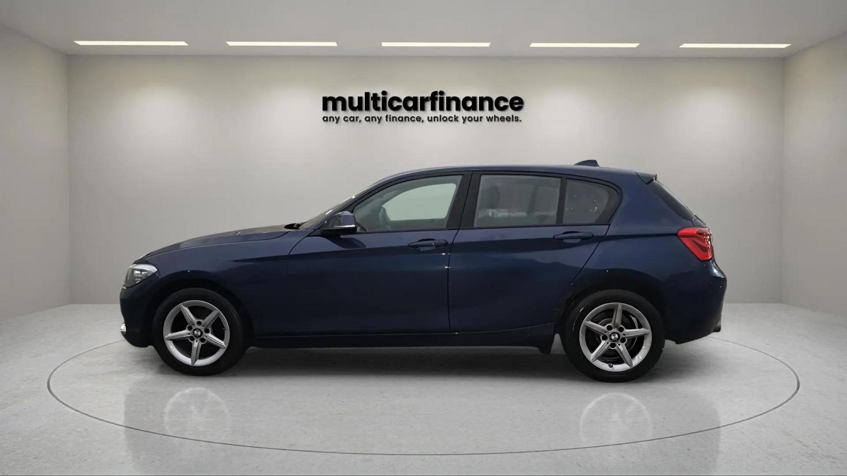 BMW 1 Series 1.5 118i GPF SE Hatchback 5dr Petrol Manual Euro 6 (s/s) (136 ps)