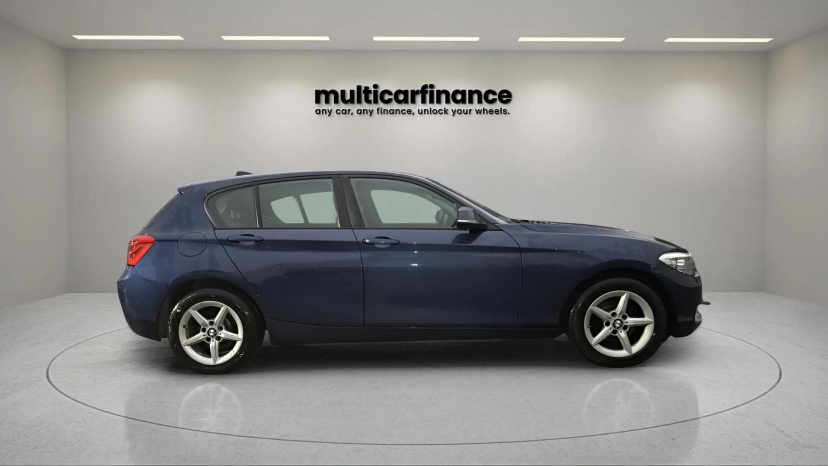 BMW 1 Series 1.5 118i GPF SE Hatchback 5dr Petrol Manual Euro 6 (s/s) (136 ps)