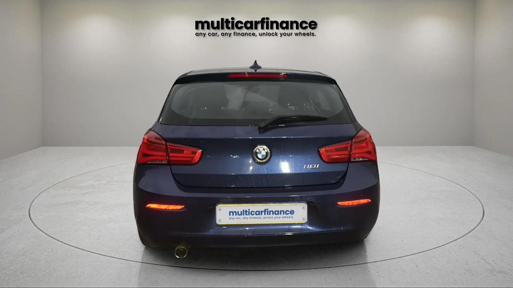 BMW 1 Series 1.5 118i GPF SE Hatchback 5dr Petrol Manual Euro 6 (s/s) (136 ps)