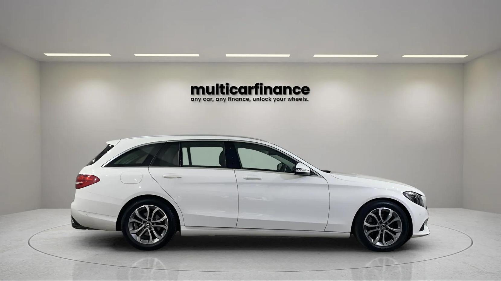 Mercedes-Benz C Class 2.1 C220d Sport Estate 5dr Diesel G-Tronic+ Euro 6 (s/s) (170 ps)