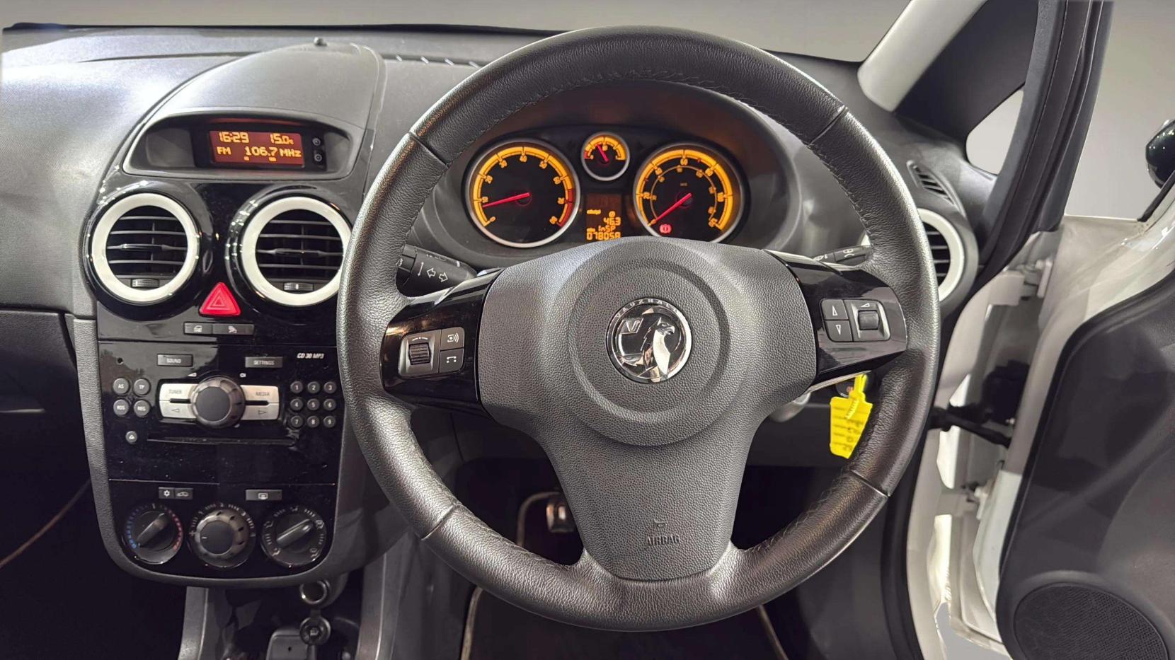 Vauxhall Corsa 1.2 16V Limited Edition Hatchback 3dr Petrol Manual Euro 5 (85 ps)