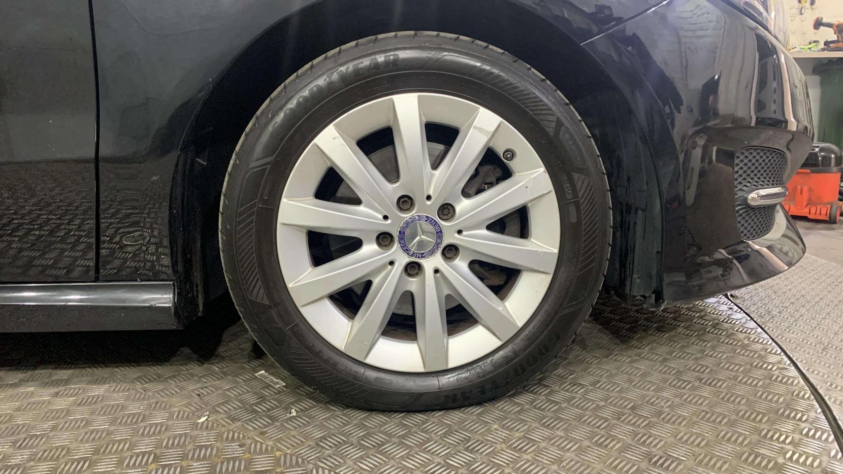 Mercedes-Benz B Class 1.6 B180 SE MPV 5dr Petrol Manual Euro 6 (s/s) (122 ps)