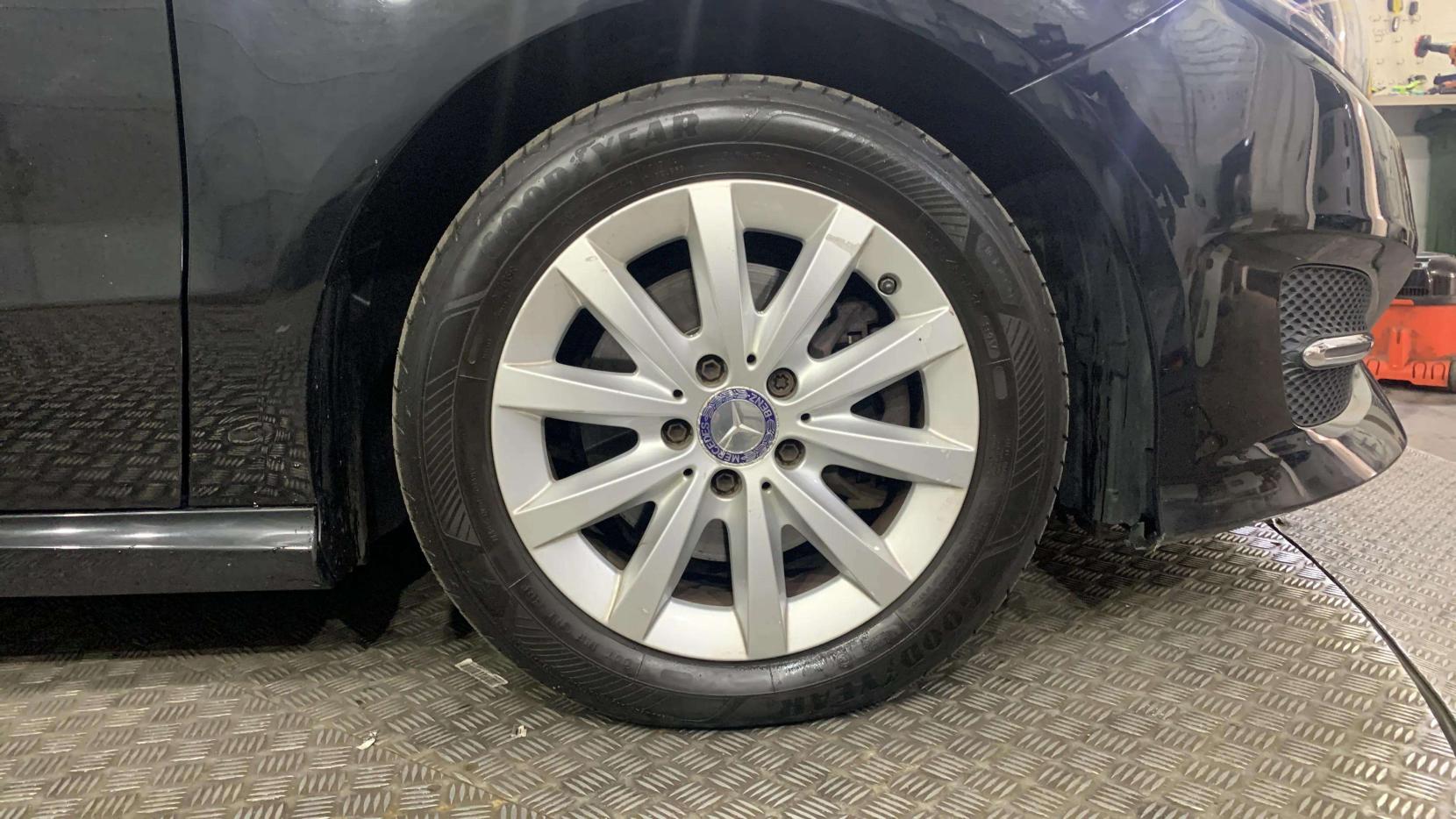 Mercedes-Benz B Class 1.6 B180 SE MPV 5dr Petrol Manual Euro 6 (s/s) (122 ps)