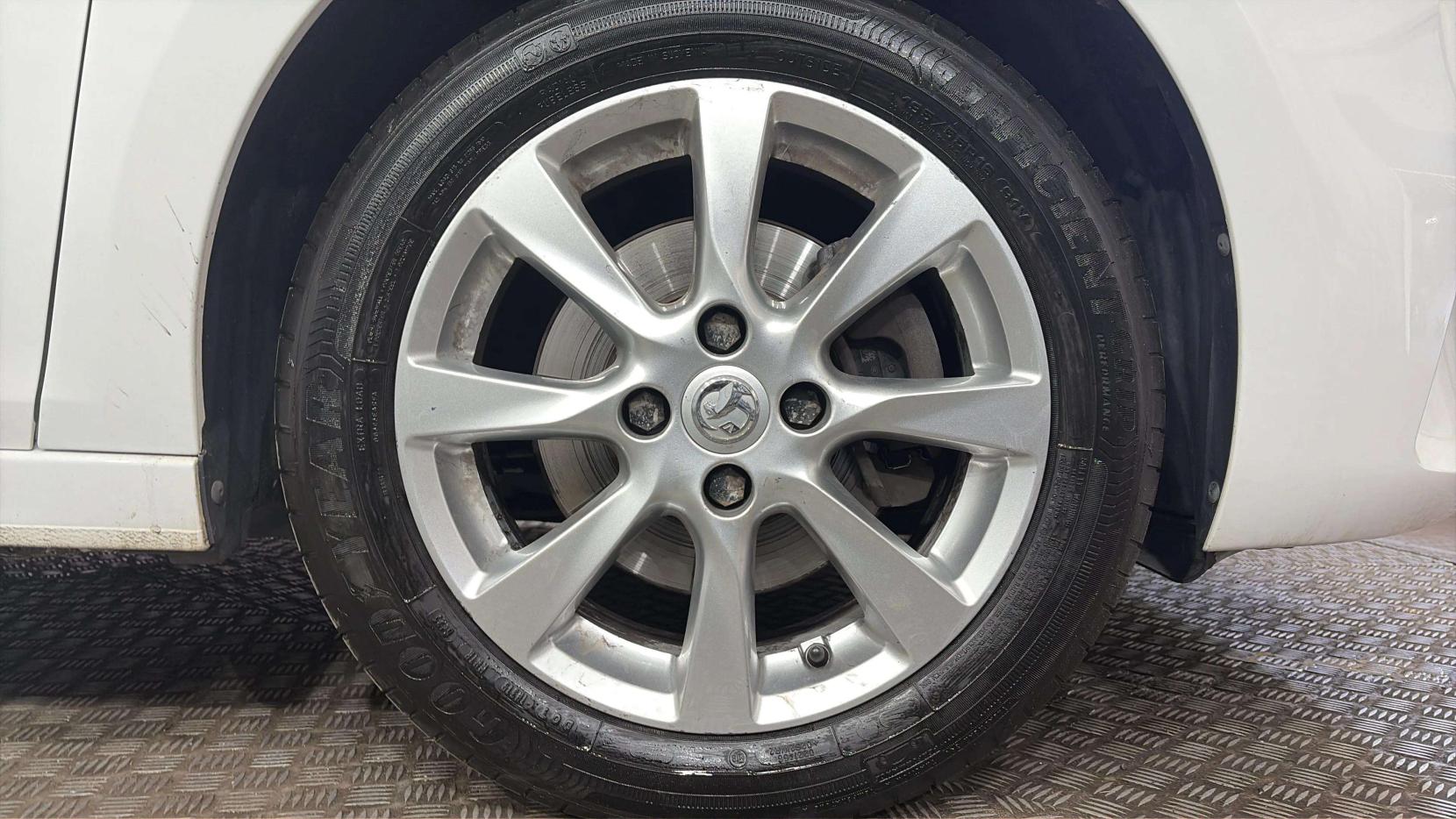 Vauxhall Corsa 1.2 Turbo Design Hatchback 5dr Petrol Auto Euro 6 (s/s) (100 ps)