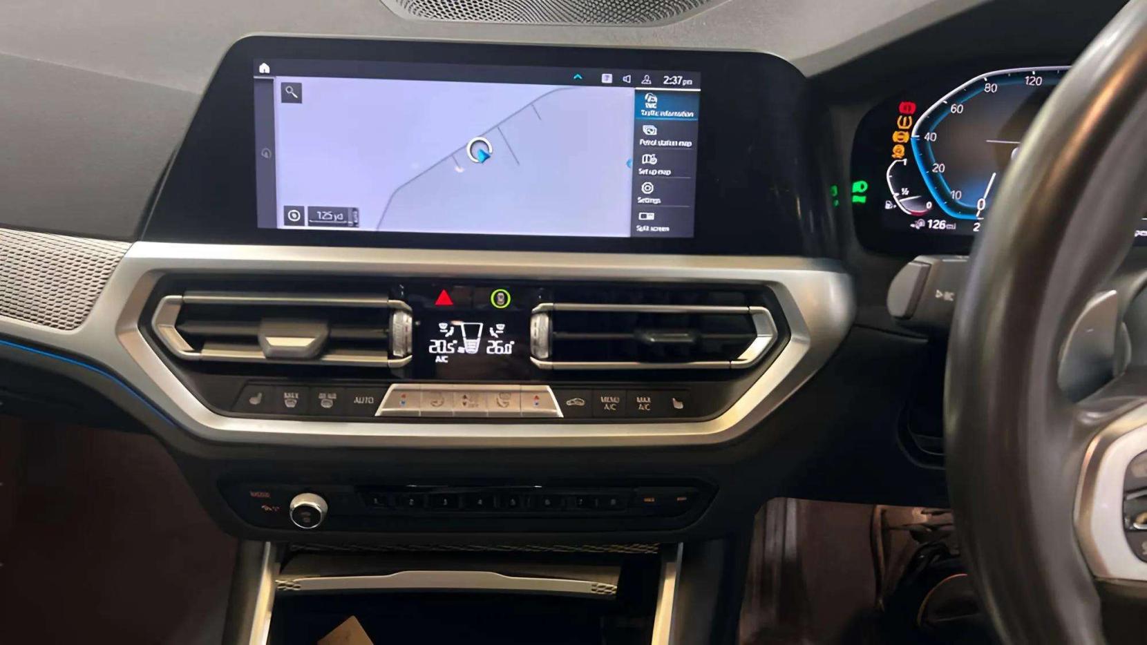BMW 3 Series 2.0 330e 12kWh M Sport Saloon 4dr Petrol Plug-in Hybrid Auto Euro 6 (s/s) (292 ps)