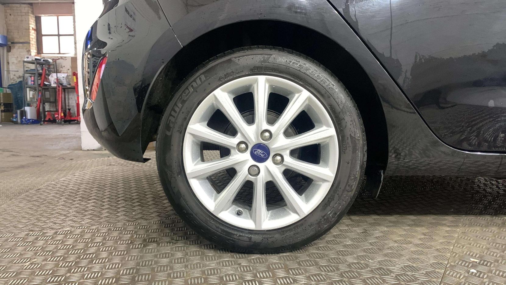 Ford Fiesta 1.0T EcoBoost Titanium Hatchback 5dr Petrol Manual Euro 6 (s/s) (95 ps)