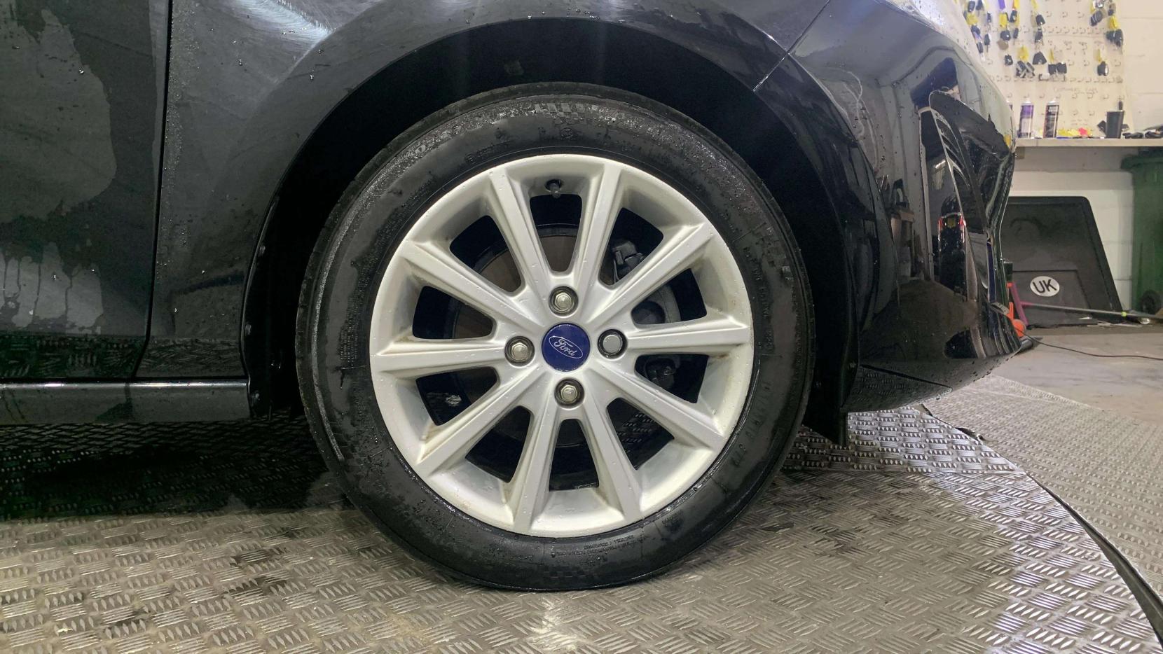 Ford Fiesta 1.0T EcoBoost Titanium Hatchback 5dr Petrol Manual Euro 6 (s/s) (95 ps)