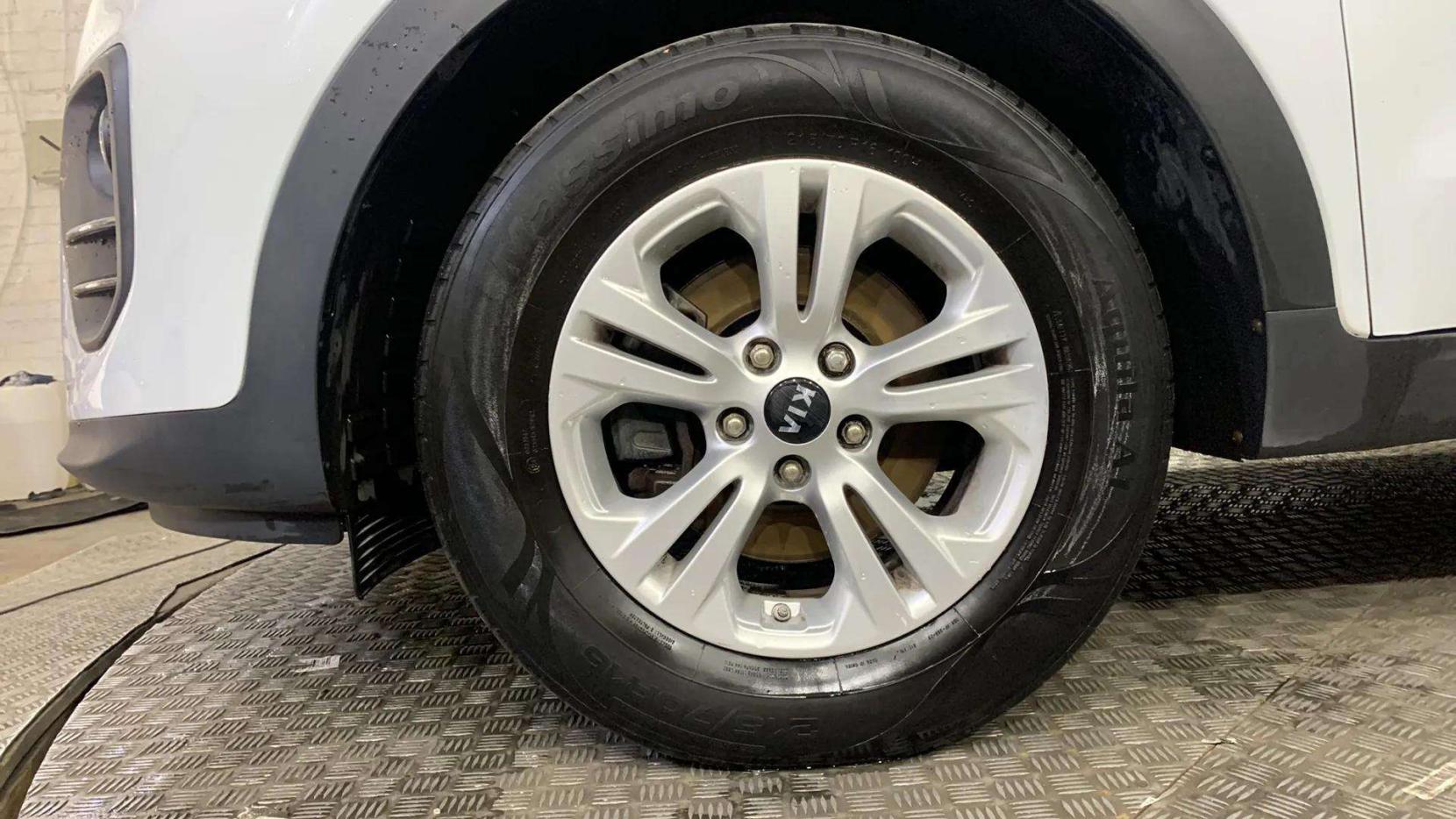 Kia Sportage 1.7 CRDi 1 SUV 5dr Diesel Manual Euro 6 (s/s) (114 bhp)
