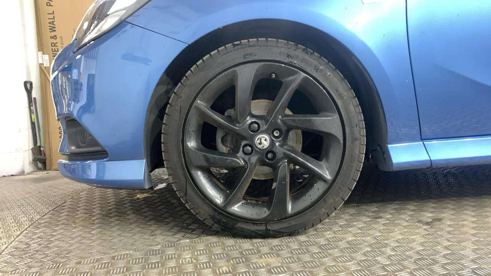 Vauxhall Corsa 1.4i ecoTEC Limited Edition Hatchback 3dr Petrol Manual Euro 6 (75 ps)