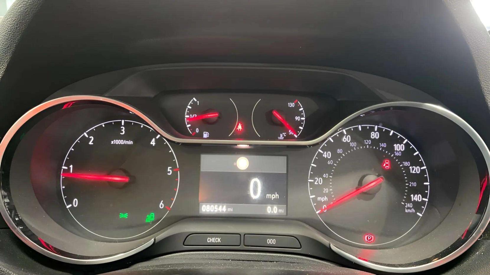 Vauxhall Grandland X 1.5 Turbo D BlueInjection Elite Nav SUV 5dr Diesel Manual Euro 6 (s/s) (130 ps)