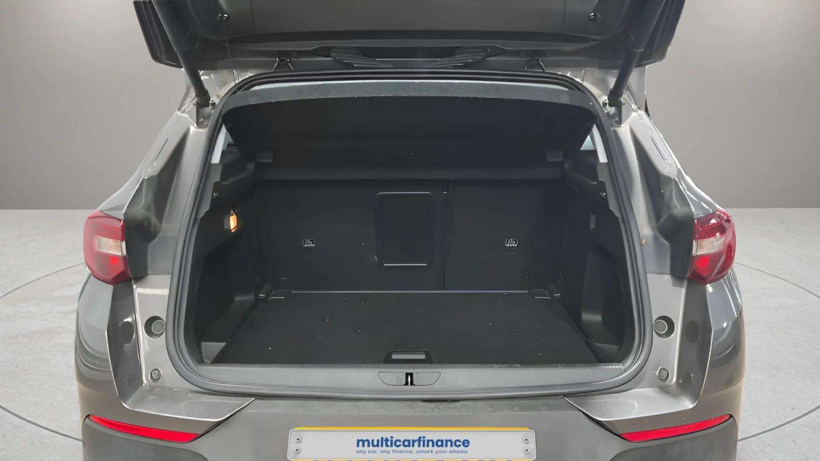 Vauxhall Grandland X 1.5 Turbo D BlueInjection Elite Nav SUV 5dr Diesel Manual Euro 6 (s/s) (130 ps)