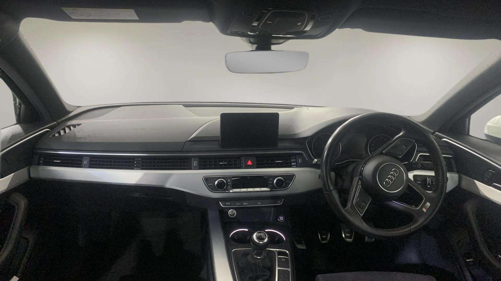 Audi A4 2.0 TDI ultra Sport Saloon 4dr Diesel Manual Euro 6 (s/s) (150 ps)