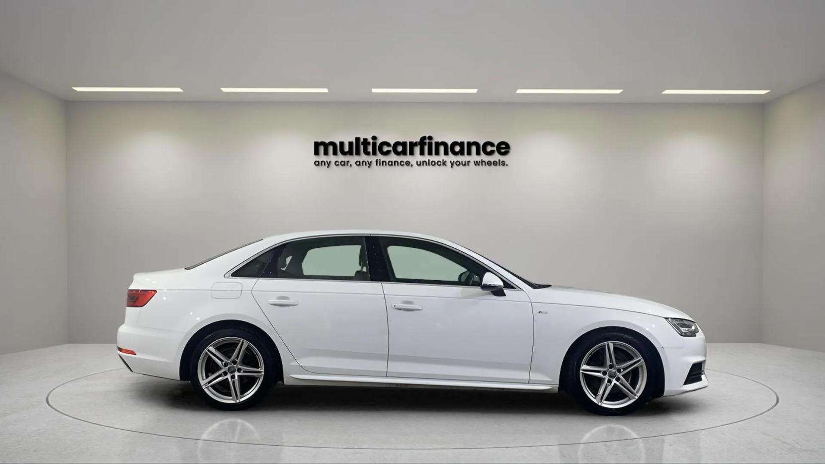 Audi A4 2.0 TDI ultra Sport Saloon 4dr Diesel Manual Euro 6 (s/s) (150 ps)
