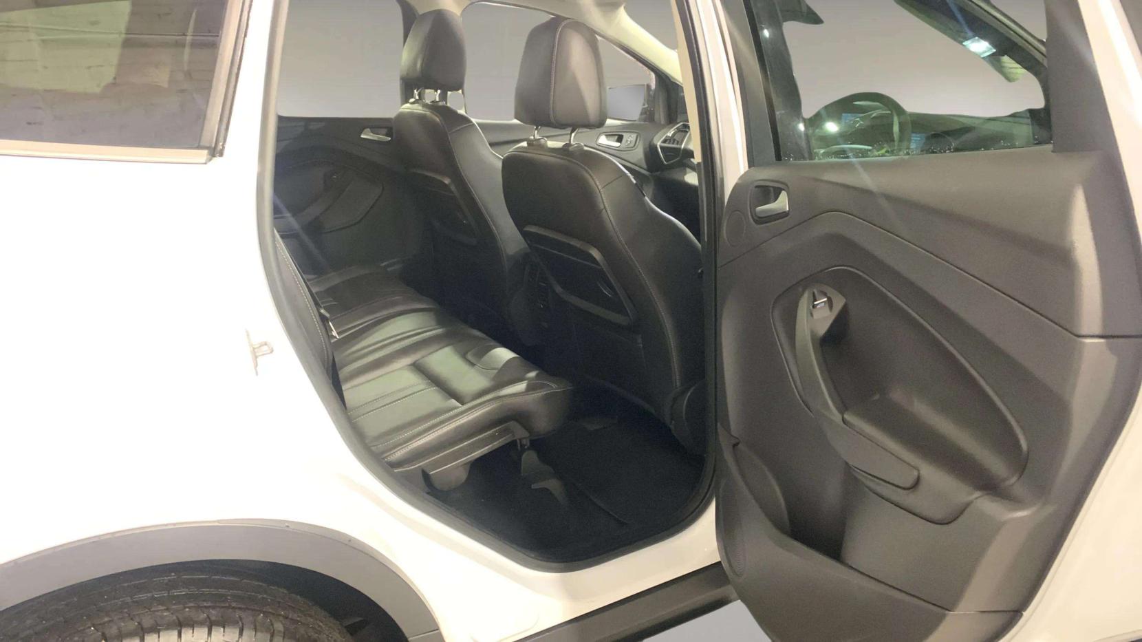 Ford Kuga 2.0 TDCi Titanium X SUV 5dr Diesel Powershift AWD Euro 6 (s/s) (180 ps)
