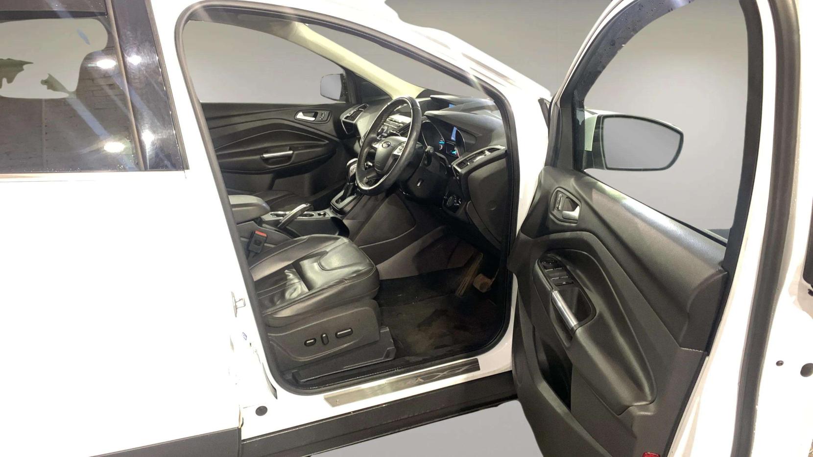 Ford Kuga 2.0 TDCi Titanium X SUV 5dr Diesel Powershift AWD Euro 6 (s/s) (180 ps)