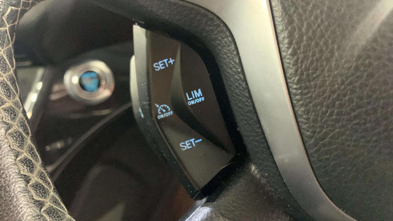 Ford Kuga 2.0 TDCi Titanium X SUV 5dr Diesel Powershift AWD Euro 6 (s/s) (180 ps)