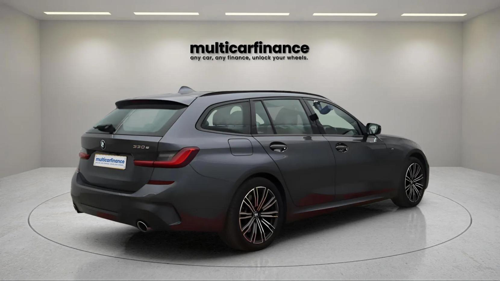 BMW 3 Series 2.0 330e 12kWh M Sport Touring 5dr Petrol Plug-in Hybrid Auto Euro 6 (s/s) (292 ps)
