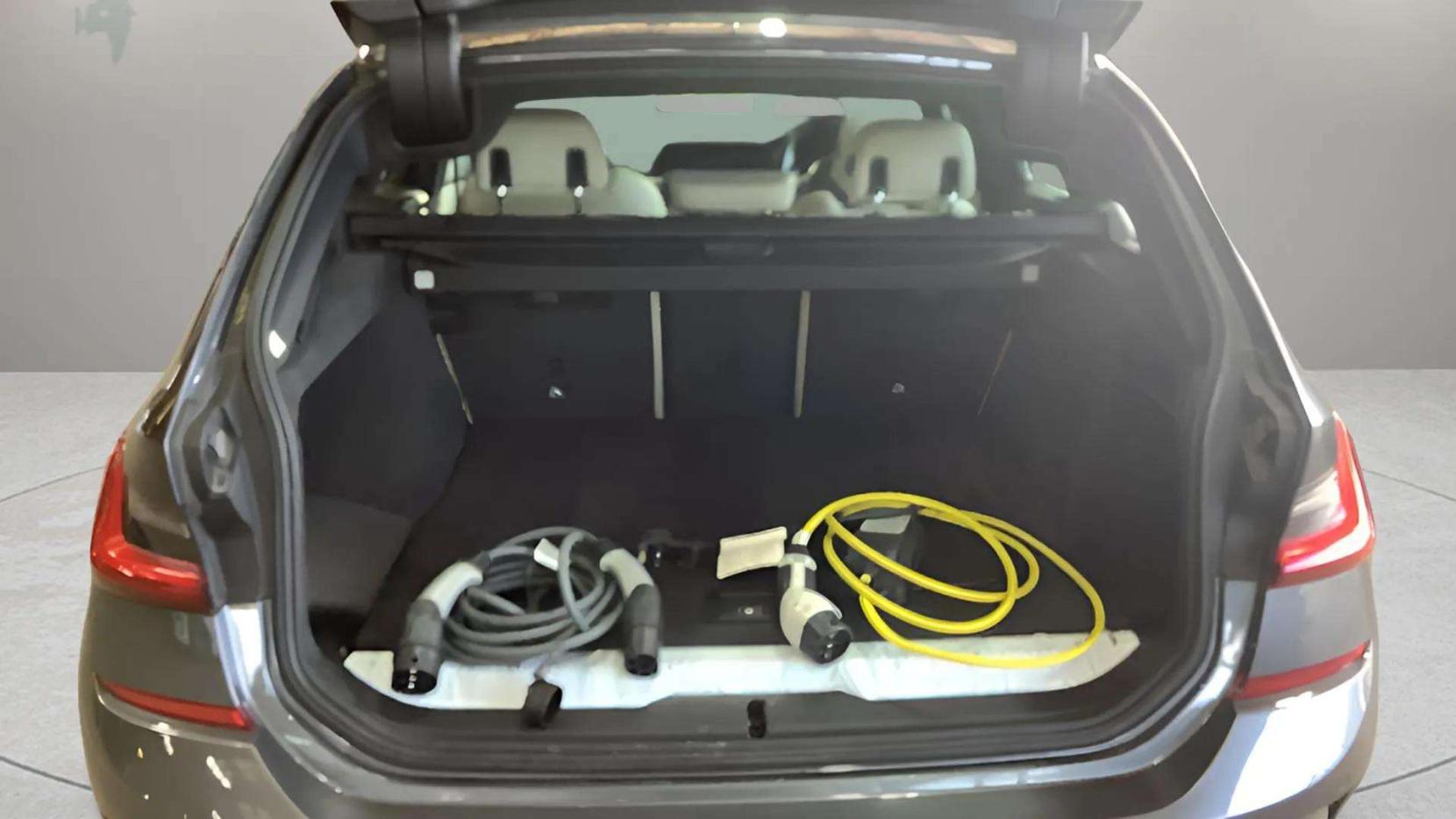 BMW 3 Series 2.0 330e 12kWh M Sport Touring 5dr Petrol Plug-in Hybrid Auto Euro 6 (s/s) (292 ps)