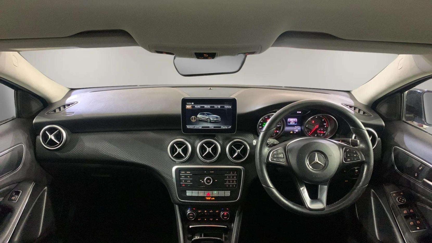 Mercedes-Benz A Class 1.5 A180d Sport Hatchback 5dr Diesel 7G-DCT Euro 6 (s/s) (109 ps)