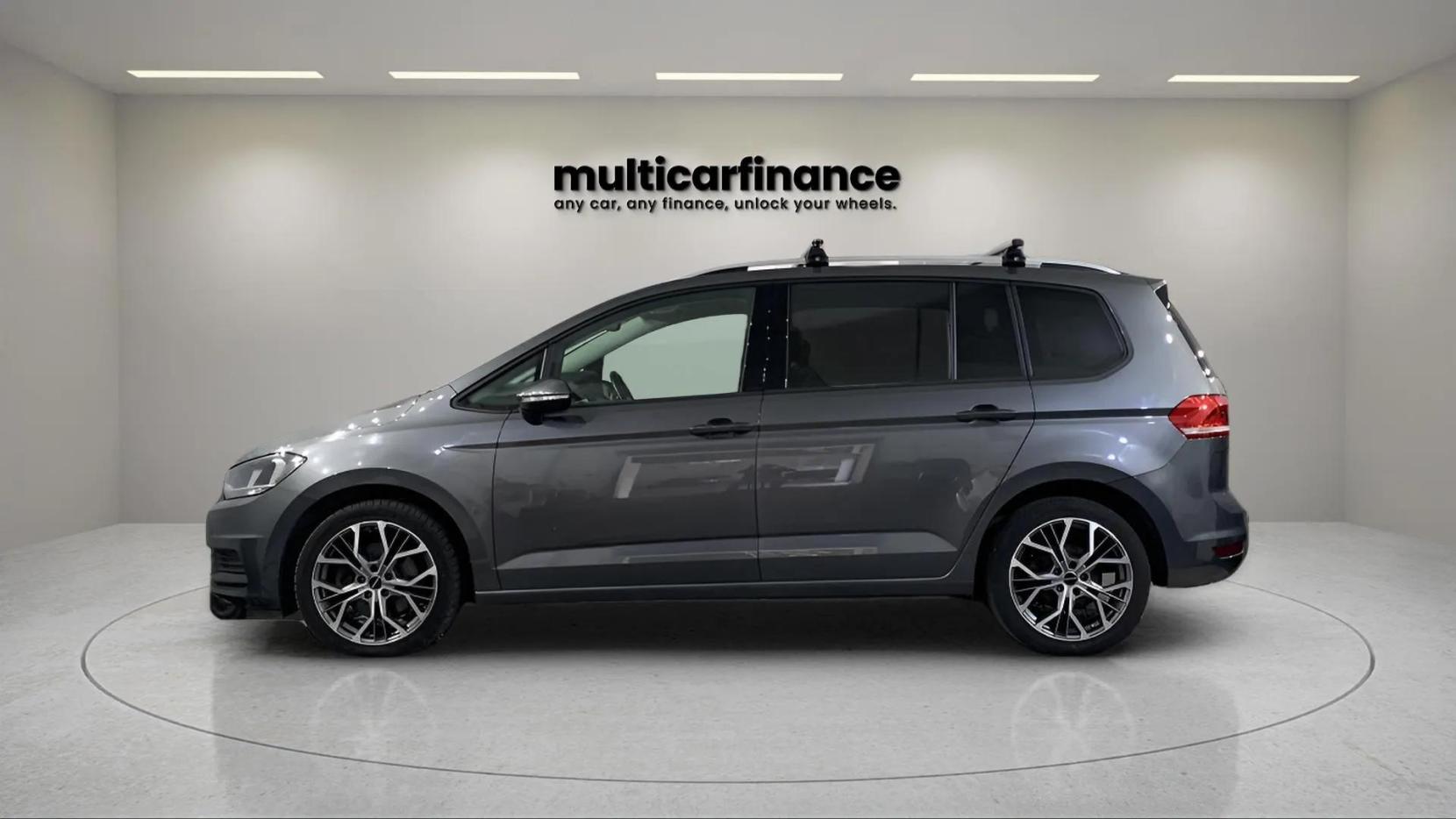 Volkswagen Touran 1.6 TDI SE Family MPV 5dr Diesel DSG Euro 6 (s/s) (115 ps)