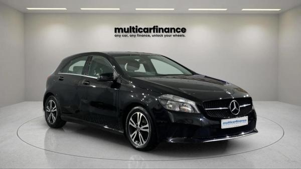 Mercedes-Benz A Class 1.5 A180d SE (Executive) Hatchback 5dr Diesel Manual Euro 6 (s/s) (109 ps)