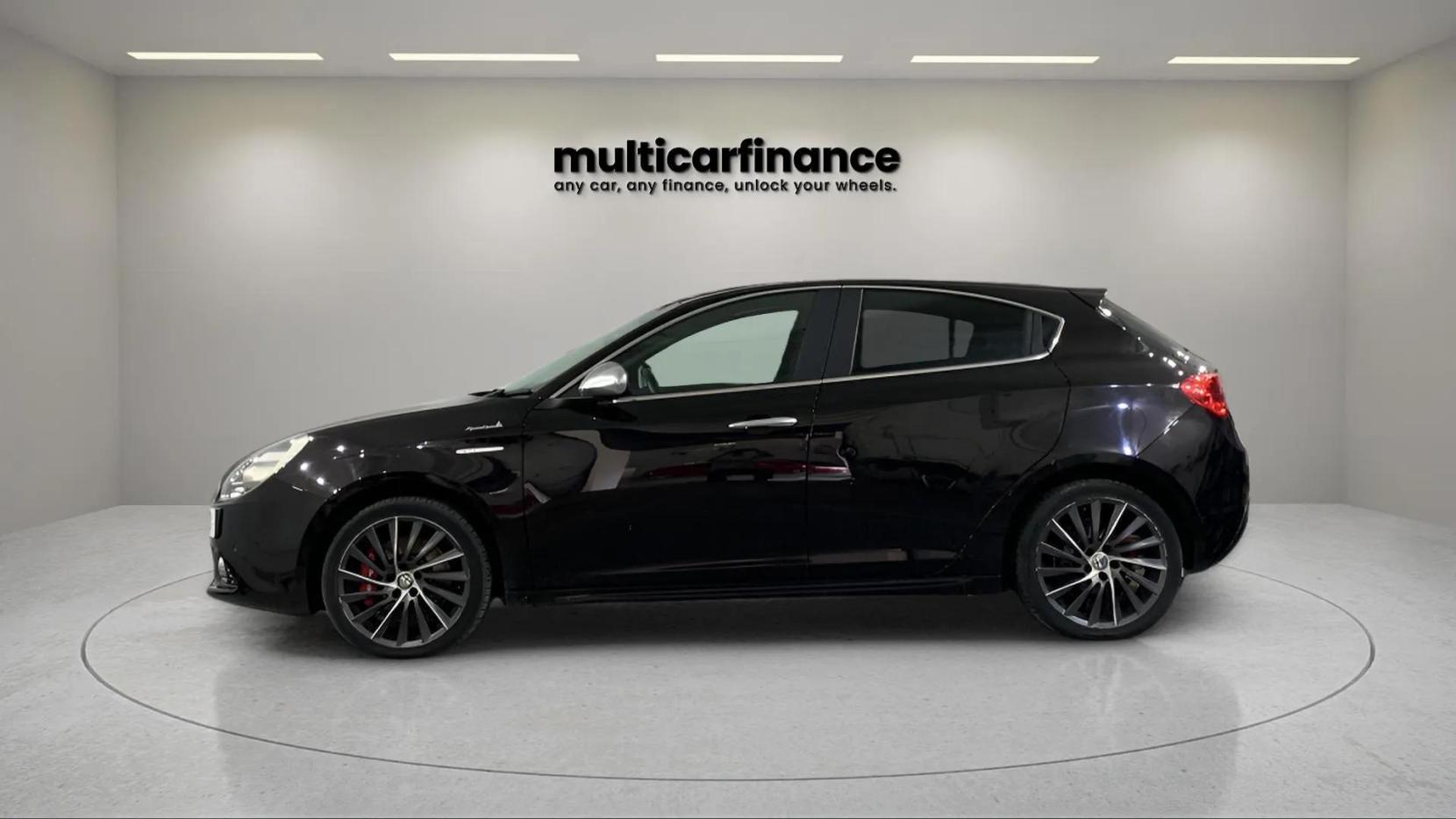 Alfa Romeo Giulietta 2.0 JTDM-2 Sportiva Nav Hatchback 5dr Diesel Manual Euro 5 (s/s) (150 bhp)