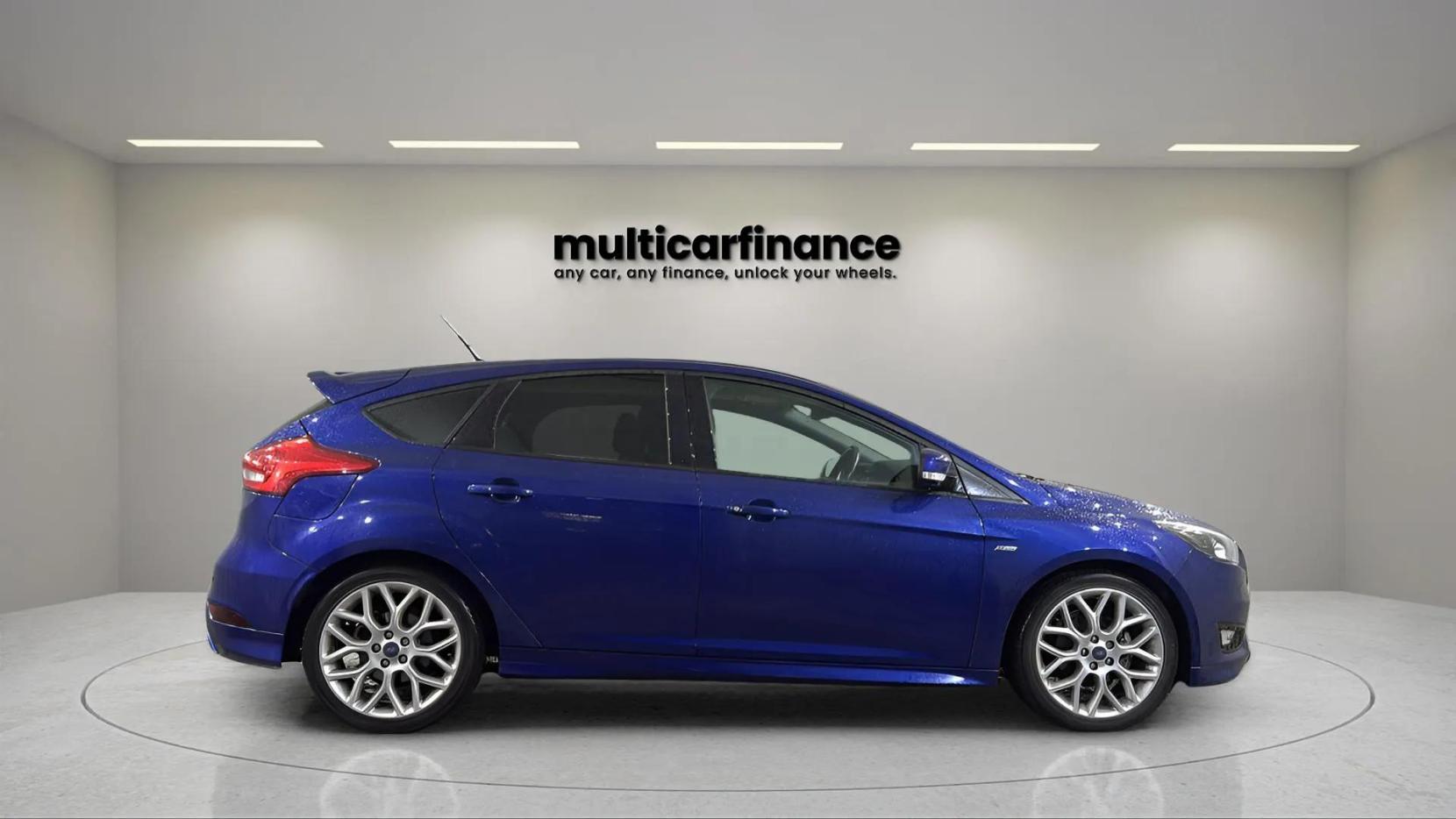 Ford Focus 1.0T EcoBoost ST-Line Hatchback 5dr Petrol Manual Euro 6 (s/s) (125 ps)