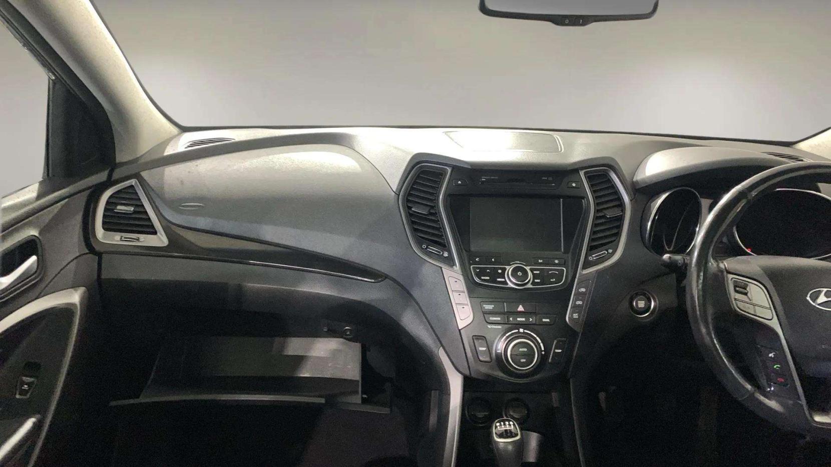 Hyundai Santa Fe 2.2 CRDi Premium SE SUV 5dr Diesel Manual 4WD Euro 5 (7 seat) (194 bhp)