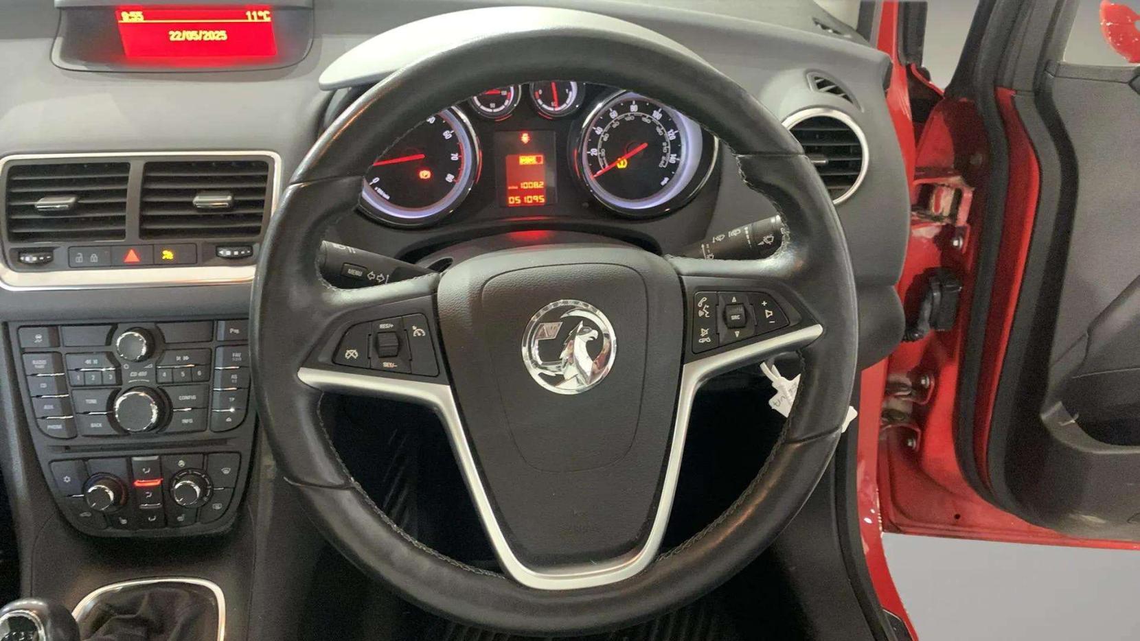 Vauxhall Meriva 1.4i Tech Line MPV 5dr Petrol Manual Euro 6 (100 ps)